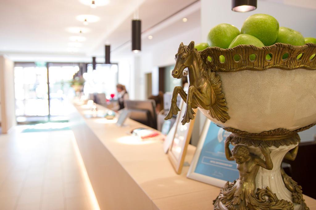 Hotel Bayerischer Hof Erlangen Buitenkant foto